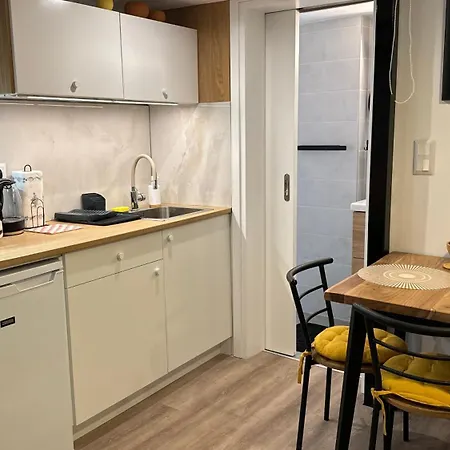 Апартаменты Ilios And Nero *